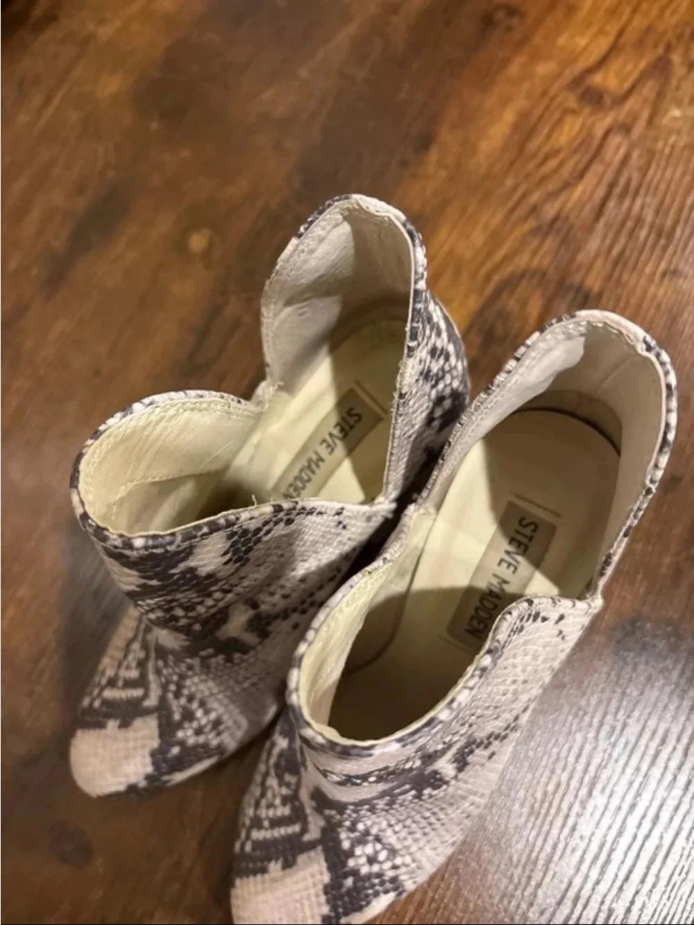 Steve Madden White & Gray Snake-Print Ankle Boots
